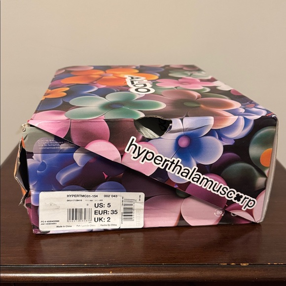 Aldo Women’s Hyperthalamuscorp Sneakers with Charms in Color Natural Size 5 - Picture 6 of 11